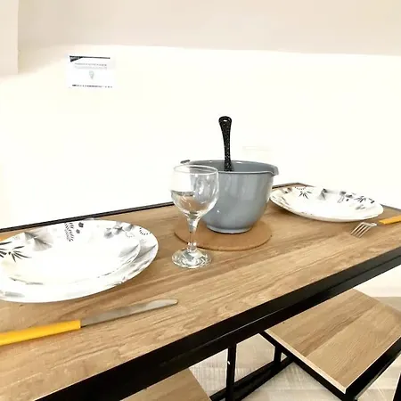 Lenova3 - Centre-ville - Tv - Wifi